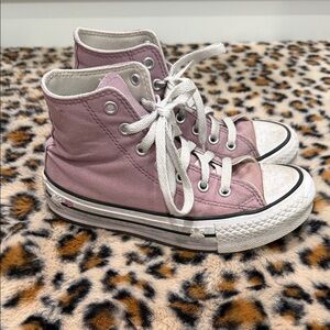 Converse Kids High-Top Sneakers in Dusty Rose